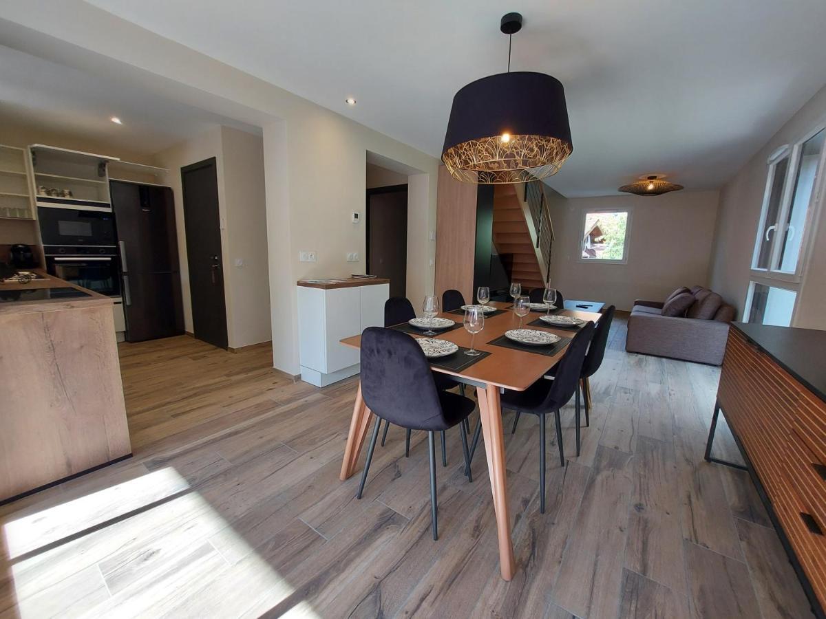 Charmant Et Spacieux Appartement A Quelques Pas Du Lac Duingt Exterior foto